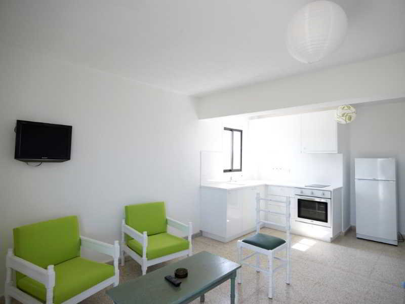 So Apartments Ayia Napa Exterior photo