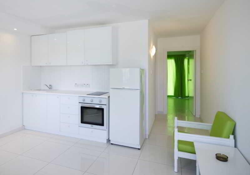 So Apartments Ayia Napa Exterior photo